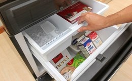 Tủ lạnh có ngăn đá ở trên hay ở dưới tiết kiệm điện hơn?